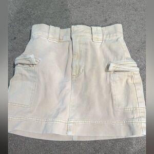 PacSun Light Tan Cargo Shorts
